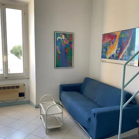 Luisa's Flat * راباللو